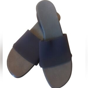 Onesole Black Slide Sandals With Removable Top Strap Size 8